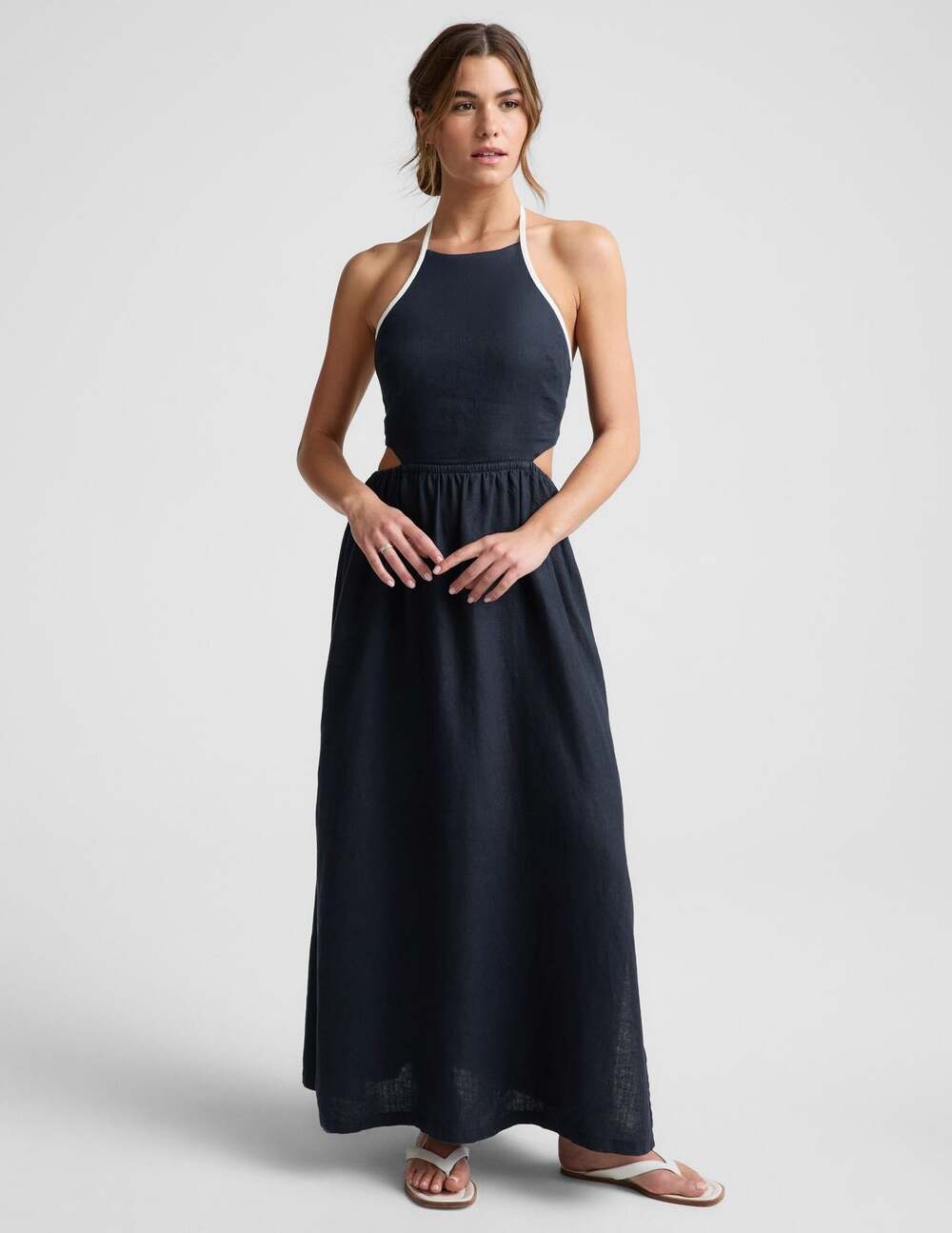 Beyond Yoga SoftWash Linen Halter Dress in Nocturnal Navy